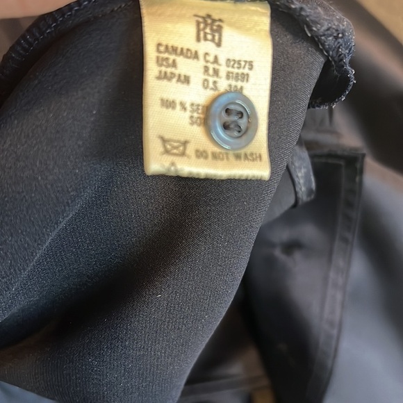 Vintage Escada Navy Blue Silk Blouse Size 36/6US - Picture 7 of 8